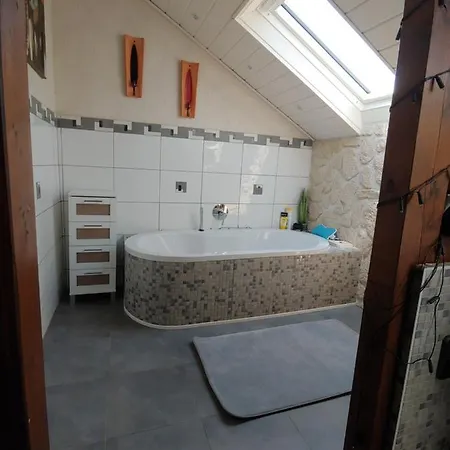 In Waldrandlage Rum i privatbostad Rossdorf (Hessen)