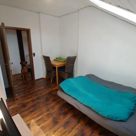In Waldrandlage Rum i privatbostad Rossdorf (Hessen)